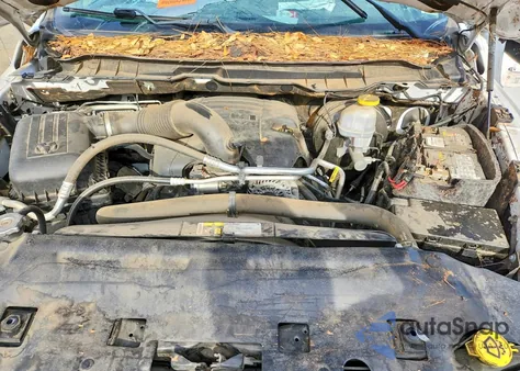 2019 Ram 1500 Classic Slt z USA, uszkodzony, nr VIN 1C6RR6TT2KS711400